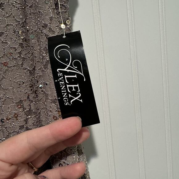 Alex Evenings Gray Sequined Gown Wedding Guest Classy Romantic NEW Size 14 - Picture 5 of 9